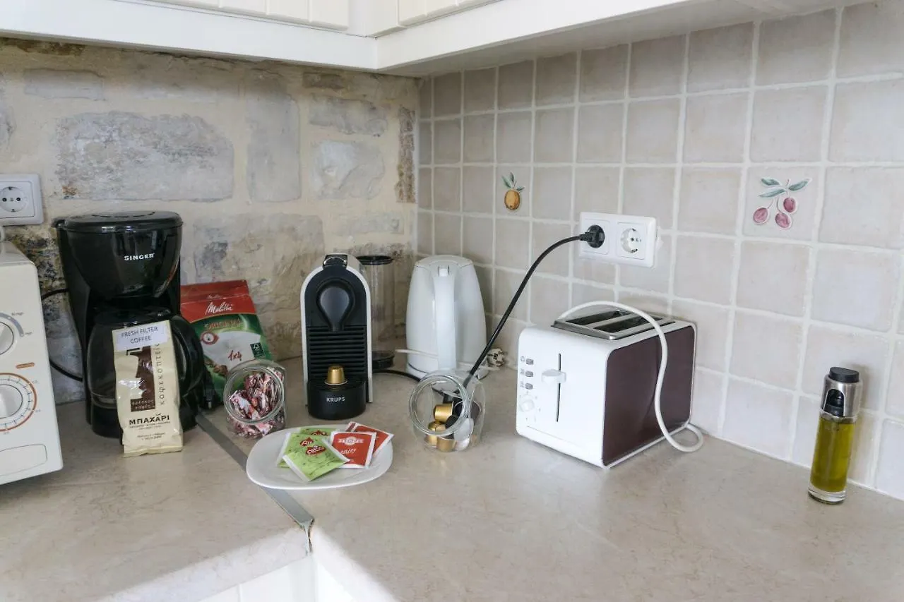 Villa Ikaros Agia Triada 0*,